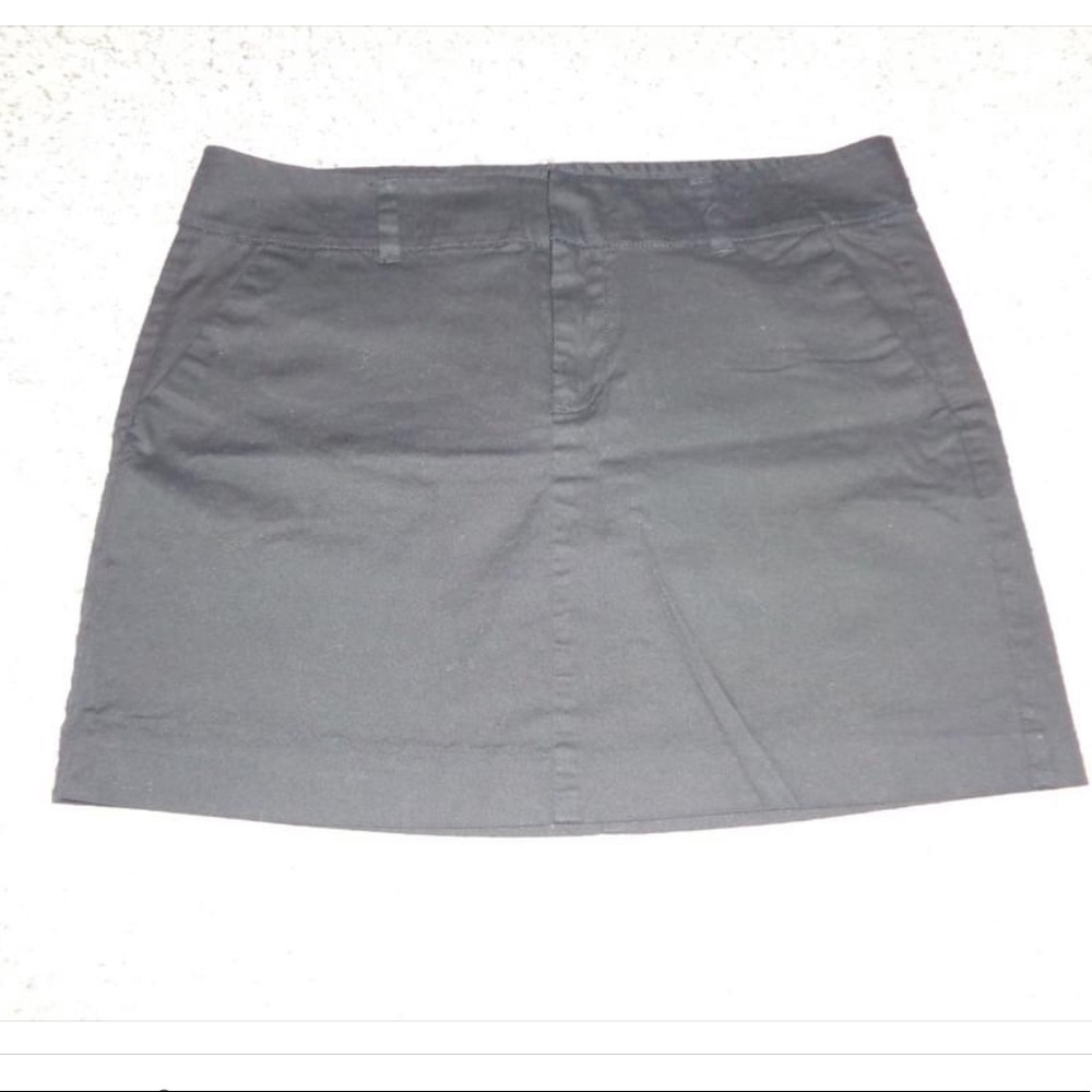 Women’s black Old Navy skirt size 10